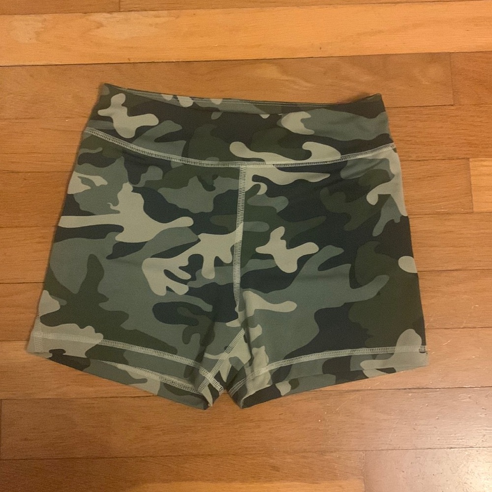 barley worn too small